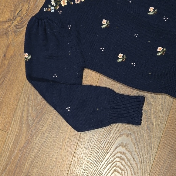 VINTAGE HERMAN GEIST WOOL BLEND HAND EMBROIDERED SWEATER.   #6653 - Picture 3 of 9